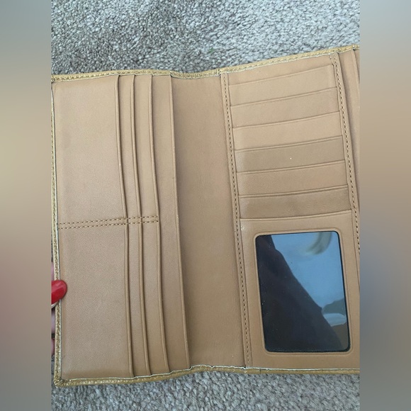 Coach Wallet - Picture 7 of 8